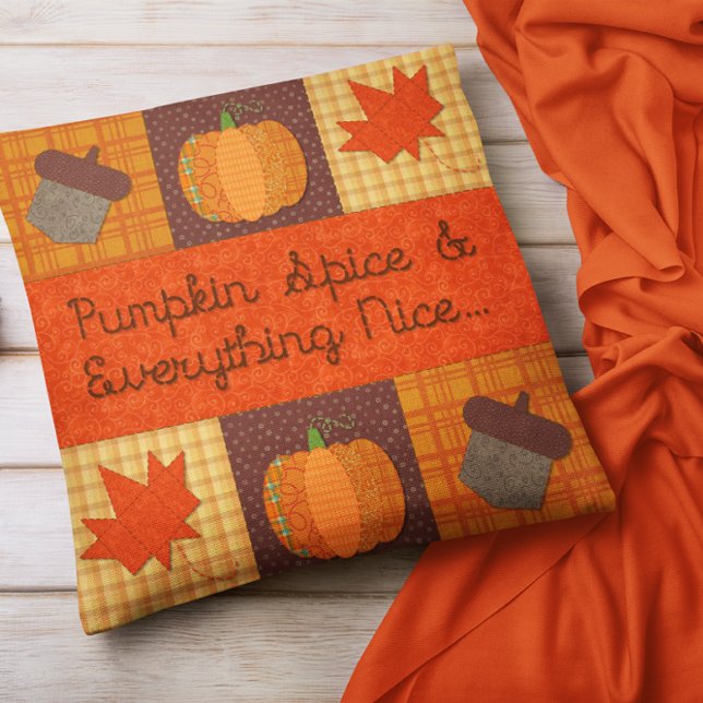 Pumpkin Spice Quilt Collage Pillow Kissen (Von Creator hochgeladen)