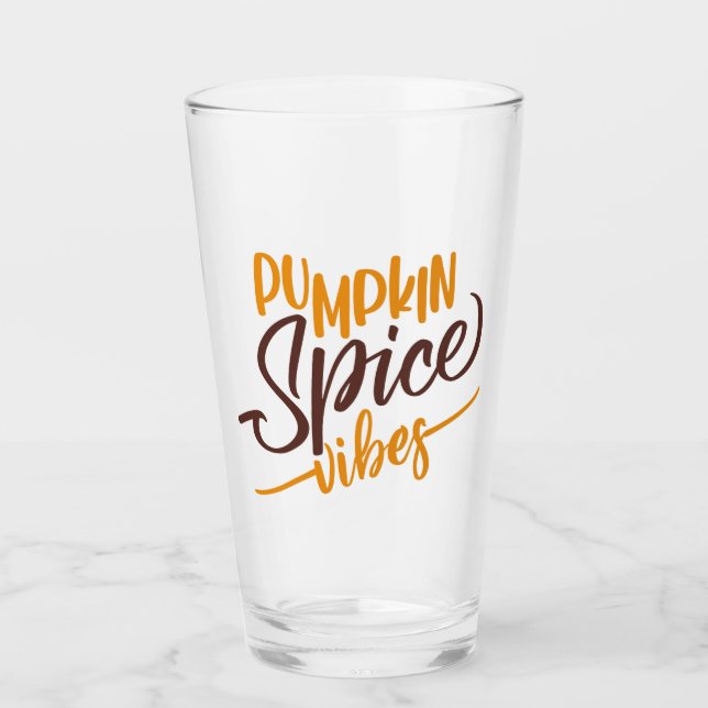Pumpkin Spice Vibes Glas (Vorderseite)