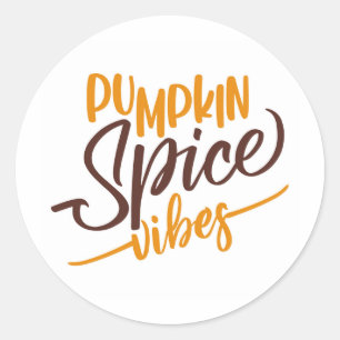 Pumpkin Spice Vibes Runder Aufkleber