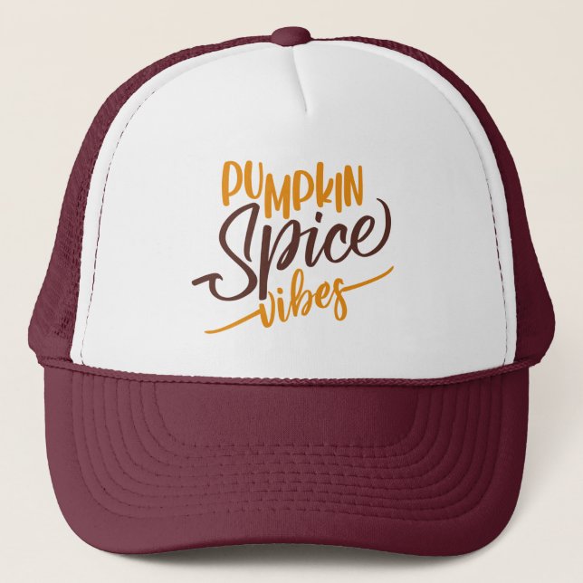 Pumpkin Spice Vibes Truckerkappe (Vorderseite)