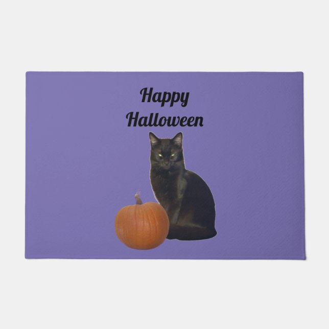 Pumpkin und Black Cat Happy Halloween Lila Fußmatte (Vorderseite)