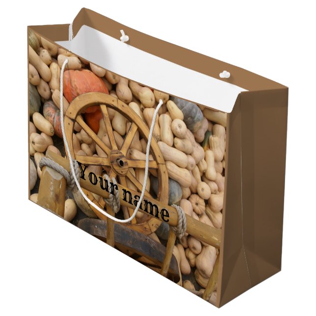 Pumpkins und Räder des ländlichen Holzkarren Große Geschenktüte (Vorderseite Schrägansicht)