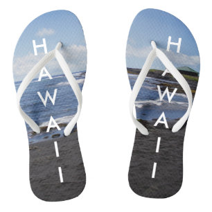 Punalu'u Black Sand Beach Hawaii mit Text Flip Flops