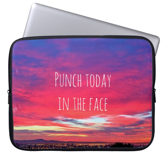 Punch heute im angesagten Pink Blue Sunset Foto Laptopschutzhülle (Vorderseite)
