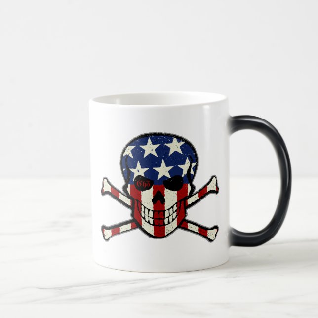 Punisher-Schädel-Americanaflaggen-Grafik Verwandlungstasse (Rechts)