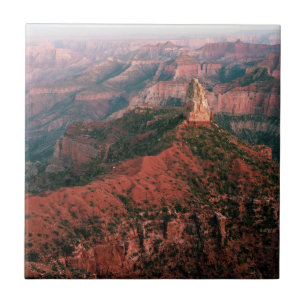 Punkt Kaiser und Berg Hayden am Sonnenuntergang Fliese