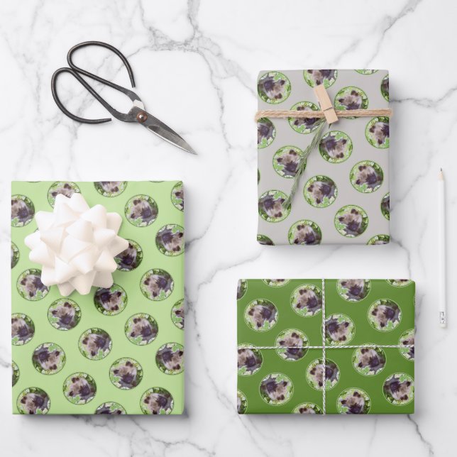 Puppy in the Garden Original Kunst Geschenkpapier Set (Vorderseite)