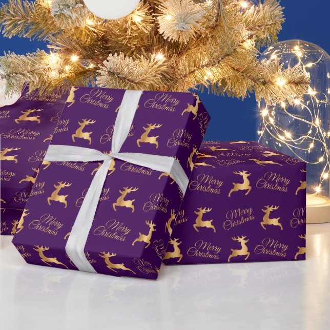 Purple and Gold Christmas Reindeers Geschenkpapier (Feiertage)