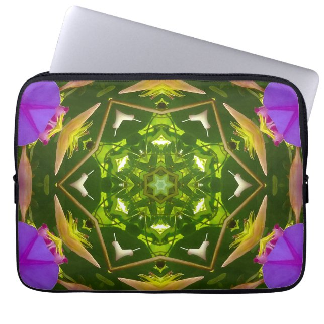 PURPLE AND GREEN ABSTRACT DRAWING. SAMER BRASIL. 4 LAPTOPSCHUTZHÜLLE (Vorderseite)