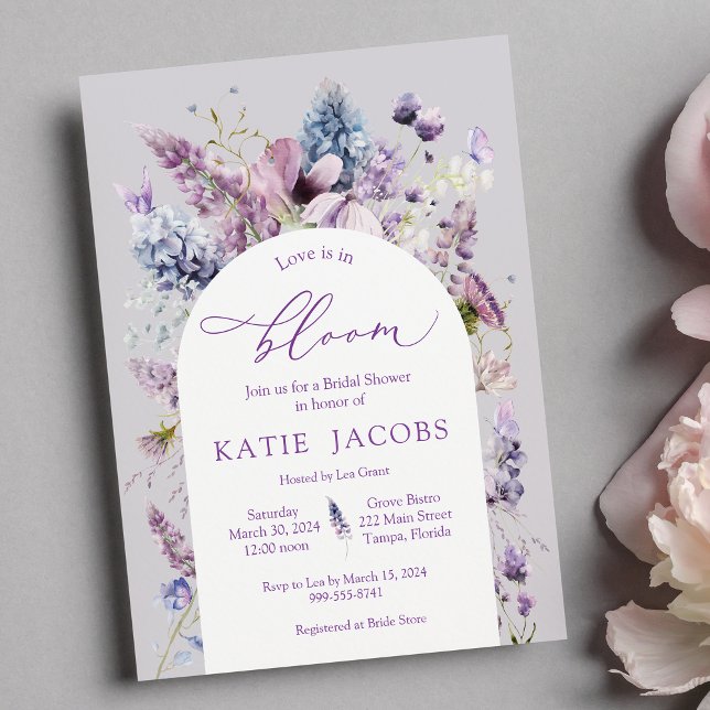 Purple + Lavender Floral Bridal Shower Invitation (Créateur téléchargé)