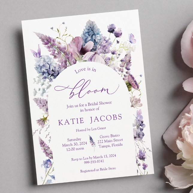 Purple + Lavender Floral Bridal Shower Invitation (Créateur téléchargé)