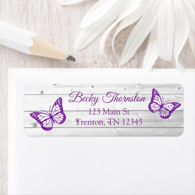Purple Papillon Russe Retour Adresse Étiquette (En situation)