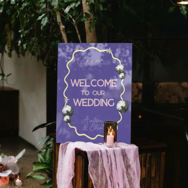 Purple Retro Disco Acrylic Wedding Welcome Sign (Créateur téléchargé)