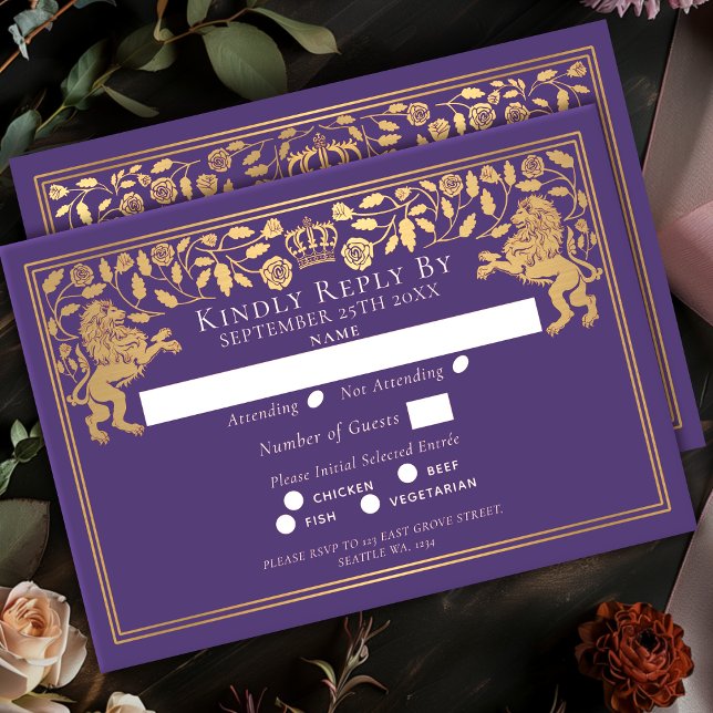 Purple Royal Medieval Lion Wedding RSVP Karte (Von Creator hochgeladen)