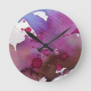 Purple Watercolor Background Runde Wanduhr