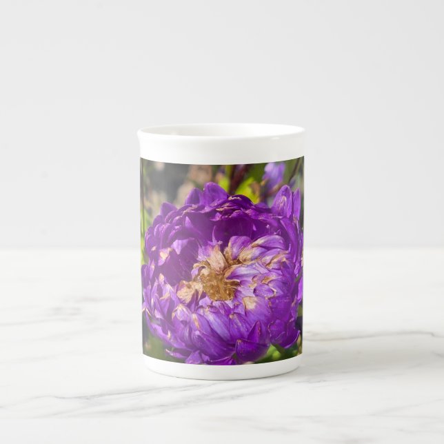 Purpurblumen Prozellantasse (Vorderseite)