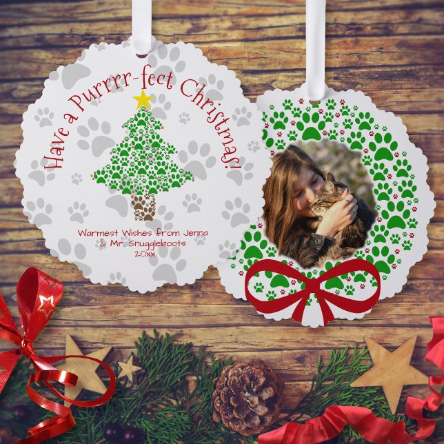 Purr fect Christmas Fun Paw Prints Cat Foto Ornament Karte (In Situ with Decorations)