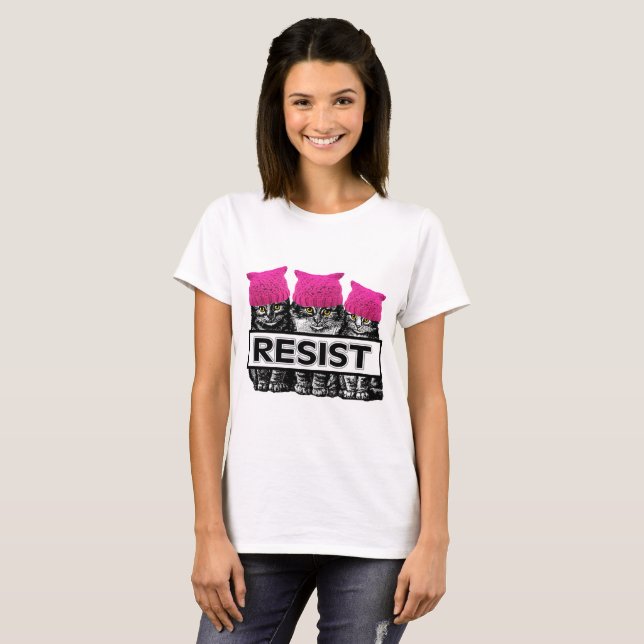 Pussies widerstehen T-Shirt (Vorne ganz)