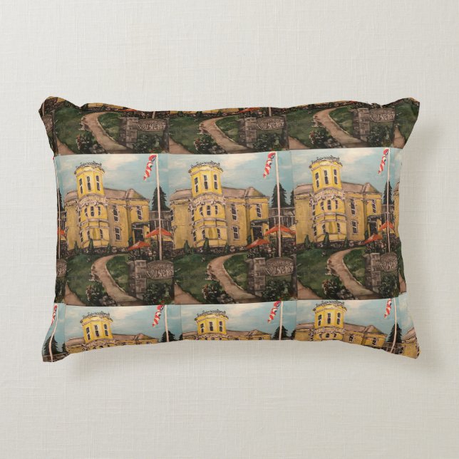 "Put in Bay Winery at South Bass Island" Coussin (Devant)