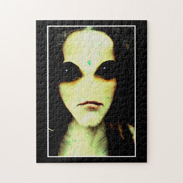 Puzzle Alien (Vertical)