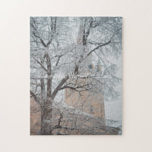 Puzzle Arbres gelés et cathédrale majestueuse