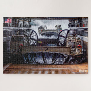 Puzzle ASSAUT DE PLAGE - LCAC 10 (20 x 30 POUCES)