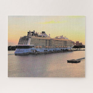 Puzzle Aube de port de Nassau avec le bateau de croisièr