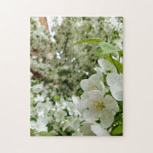 Puzzle aus Foto- der kreativen weißen Blume