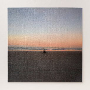 Puzzle Balade en vélo solitaire Sunrise sur la plage - 20
