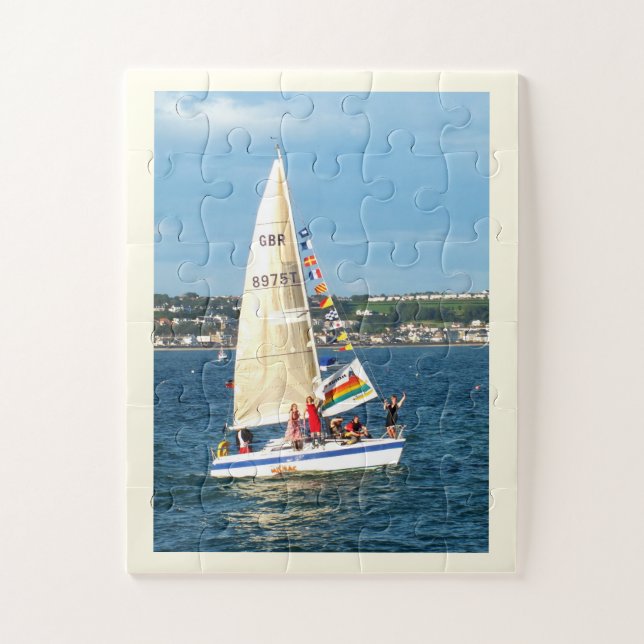 Puzzle Bateau à voile avec des drapeaux (Vertical)