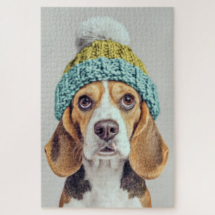 Puzzle Beagle douillet dans un Casquette Knit d'hiver