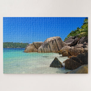 Puzzle Beautiful Tropical Sea with a Rocky Beach
