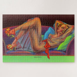 Puzzle belle fille de goupille- de début des années 1940