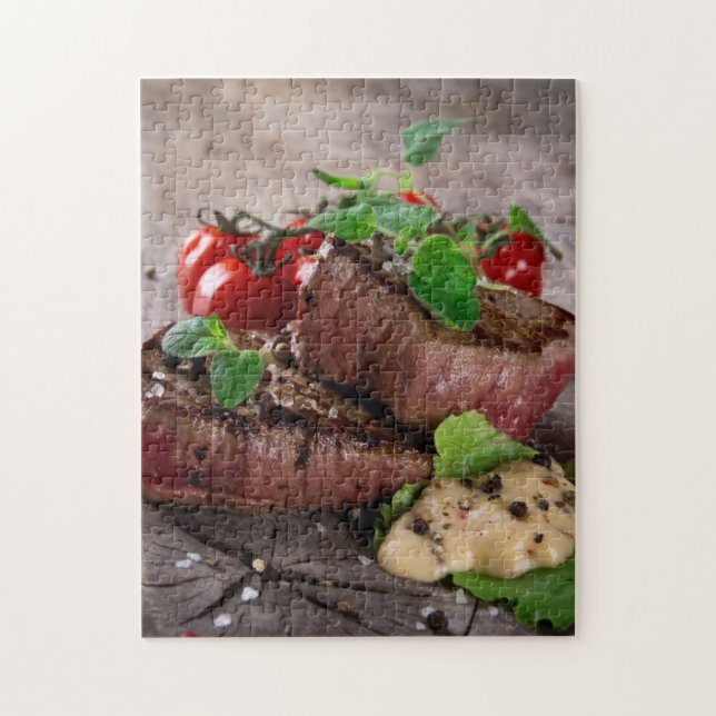 Puzzle Biftecks grillés de BBQ avec les herbes et les (Vertical)