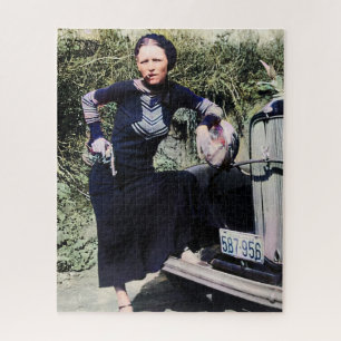 Puzzle Bonnie Parker fumant un cigare 1933 Couleur Redux