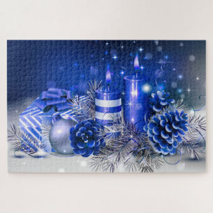 Puzzle Bougies de Noël, cônes de pin, ornements et cadeau