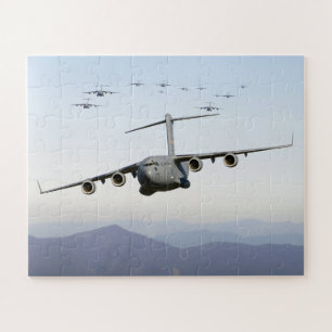 Puzzle C-17 Les avions Globemaster III survolent Blue Rid