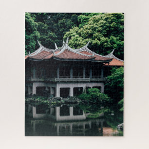 Puzzle Château de l'empereur japonais dans les bois vert