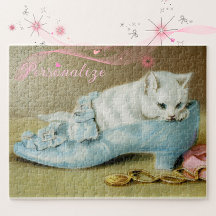 Chaton blanc mignon vintage dans une chaussure en