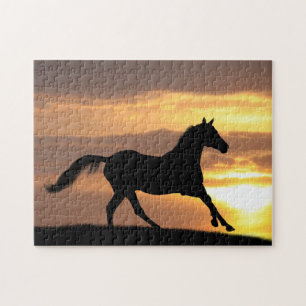 Puzzle Cheval dans le coucher du soleil