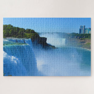 Puzzle de la cascade pittoresque des chutes du Nia