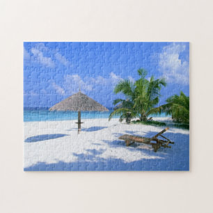 Puzzle de paradis sur la plage tropicale