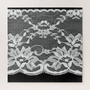 Puzzle Dentelle florale blanche : arrière - plan noire.