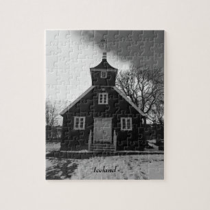 Puzzle denteux de vieille église noire et blanche