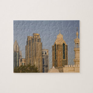 Puzzle EAU, Dubaï. Minaret de mosquée à Al Wasl, avec