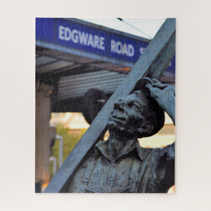 Puzzle Edgeware Road Station Statue - 16x20 - 520 pcs.