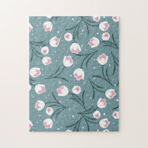 Puzzle Élégantes tulipes blanches sur Motif vert pastel