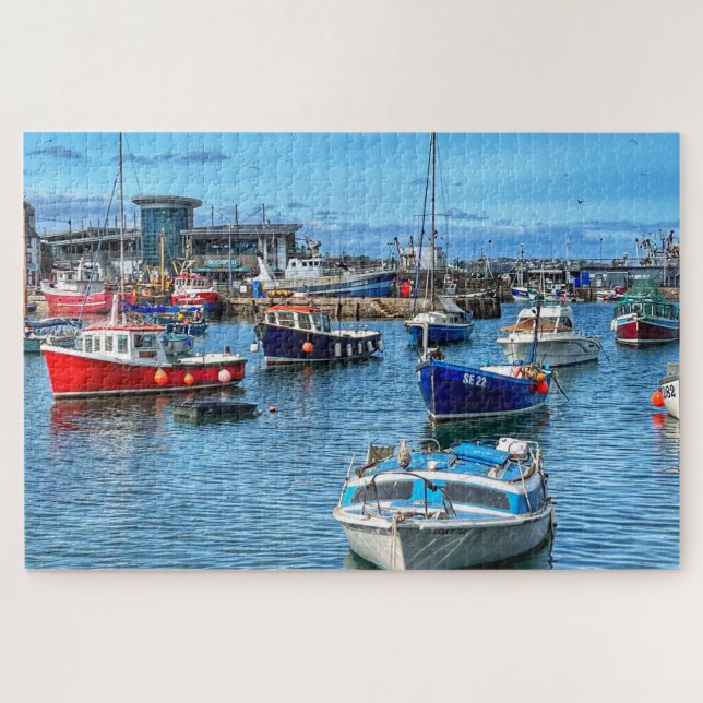 Puzzle Flotte de Brixham : Bateaux Colorés & Vie du Port (Horizontal)