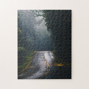 Puzzle Foggy Road dans les bois