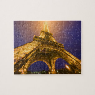 Puzzle France, Paris. Vue depuis la base de la Tour Eiffe